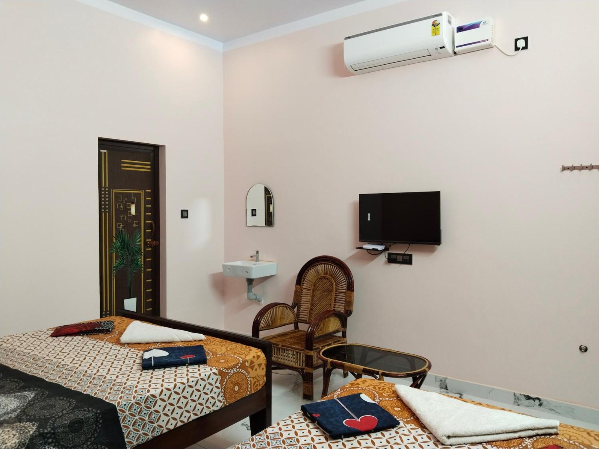 Vedhav Residency Hotel Kanyakumari Exterior photo